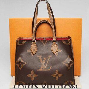 Louis Vuitton Monogram Reverse Canvas Onthego MM Bag
